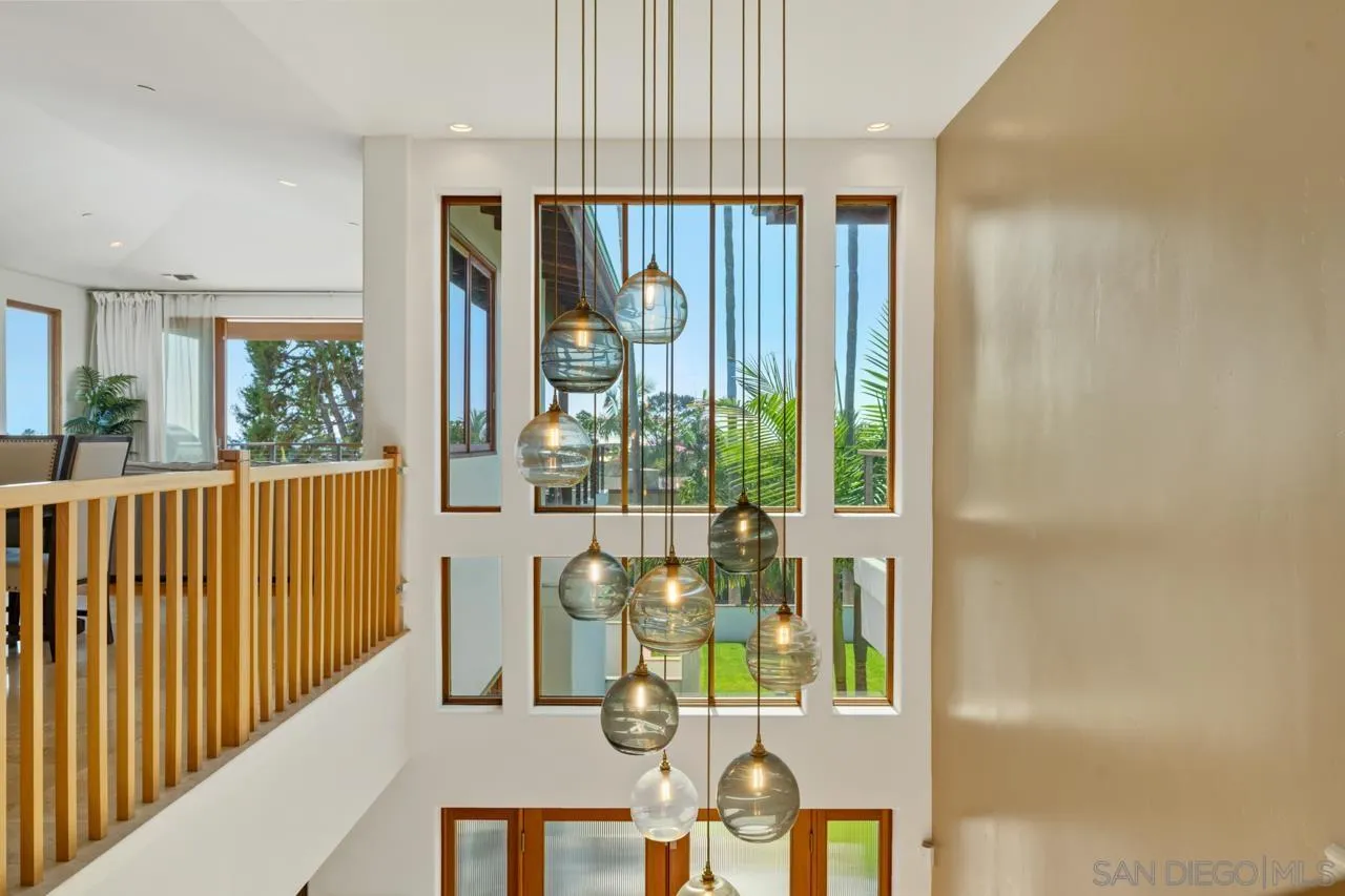 733 Stratford Drive Encinitas, CA 92024 - Photo 14 of 46 a view of a balcony and wooden floor