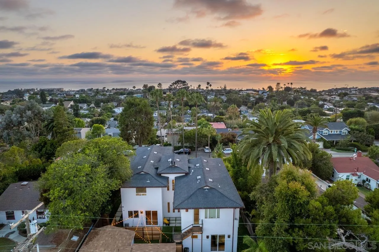 733 Stratford Drive Encinitas, CA 92024 - Photo 46 of 46 a view of city and ocean