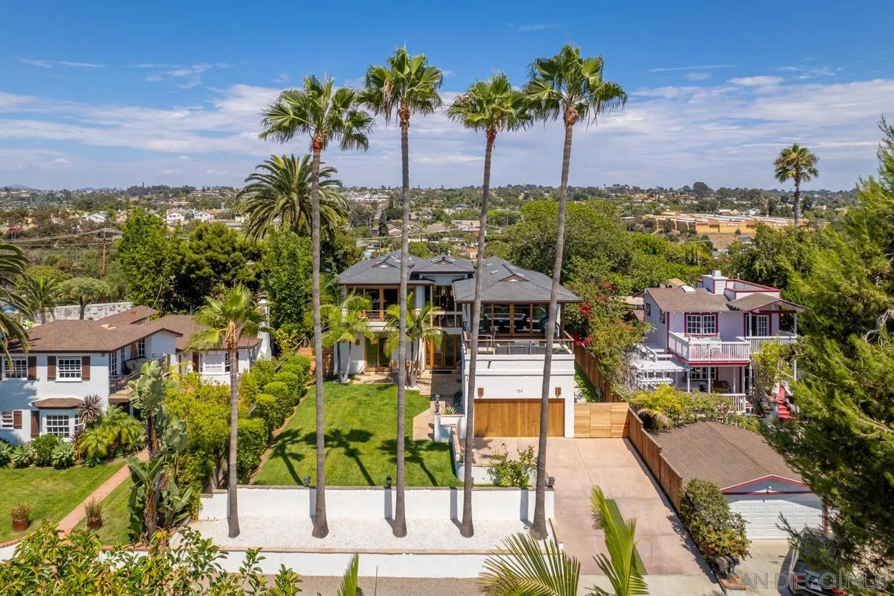 733 Stratford Drive Encinitas, CA 92024 - Photo 10 of 46 a picture of houses with outdoor space