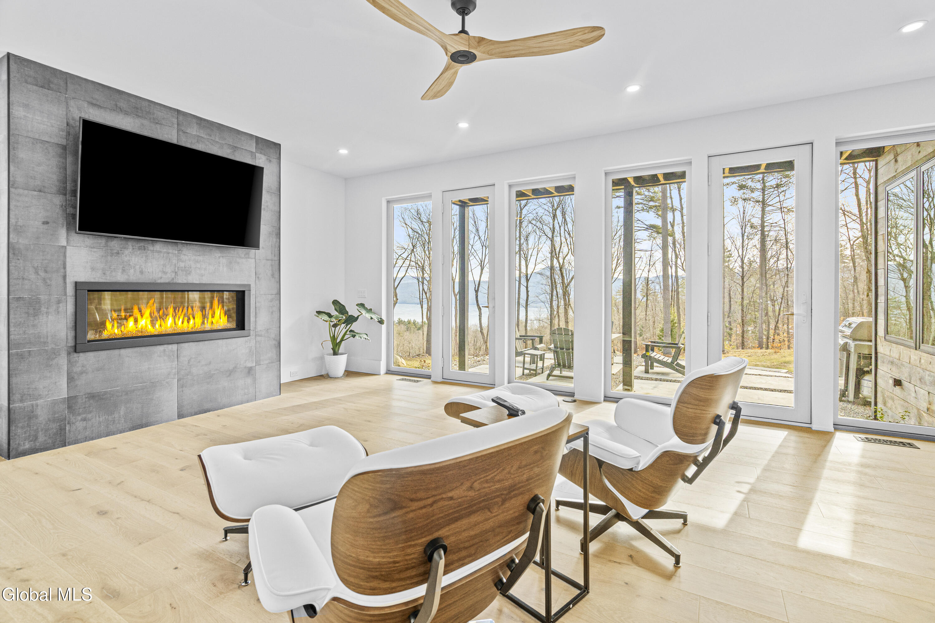 18 South Eagle Ridge Diamond Point, NY 12824 - Photo 7 of 60 08-ADK-8