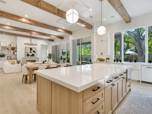 $19,500 | 304 Westwood Terrace, Austin, TX 78746