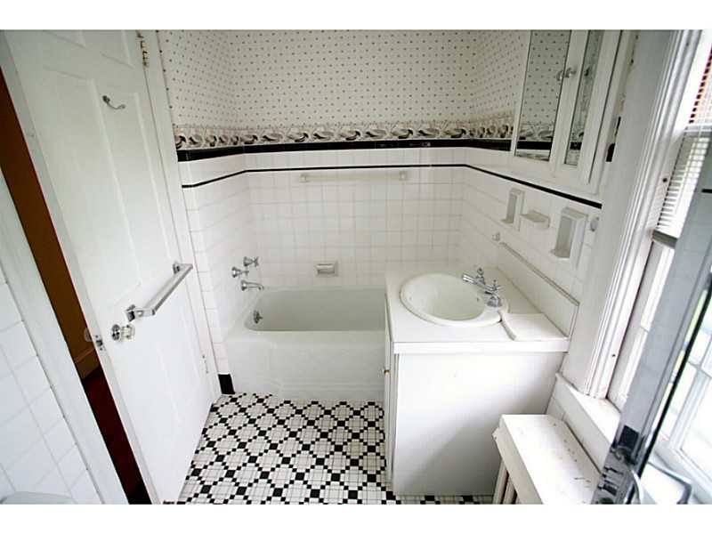 3191 Diamond Hill Road Cumberland, RI 02864 - Photo 18 of 24 Bathroom.