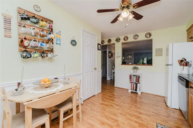 $250,000 | 494 Putnam Pike, Unit B5, Smithfield, RI 02828