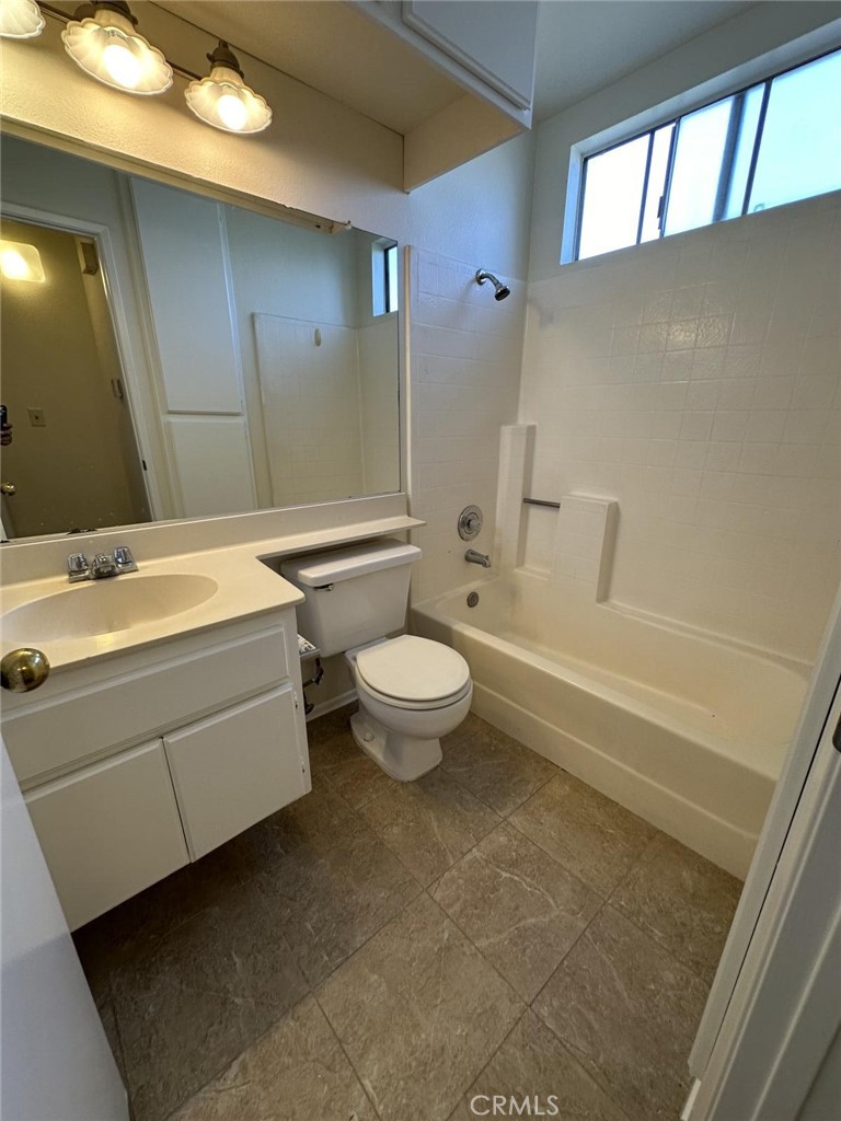 41 Rosa Rancho Santa Margarita, CA 92688 - Photo 9 of 11