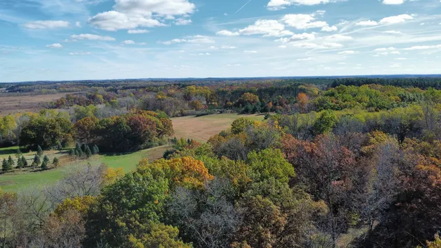 $1,595,000 | N6576 County Road, Princeton, WI 54968