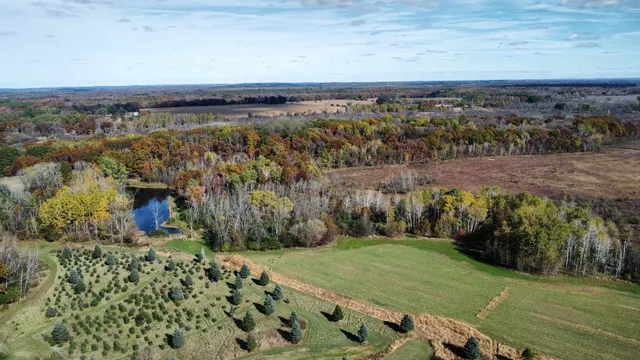 $1,595,000 | N6576 County Road, Princeton, WI 54968