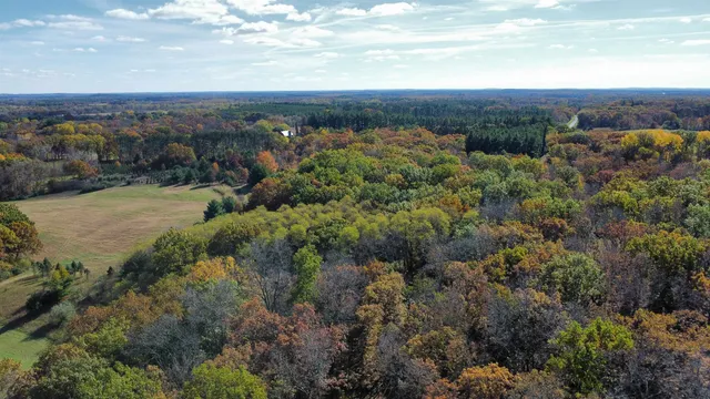 $1,595,000 | N6576 County Road, Princeton, WI 54968