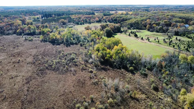 $1,595,000 | N6576 County Road, Princeton, WI 54968
