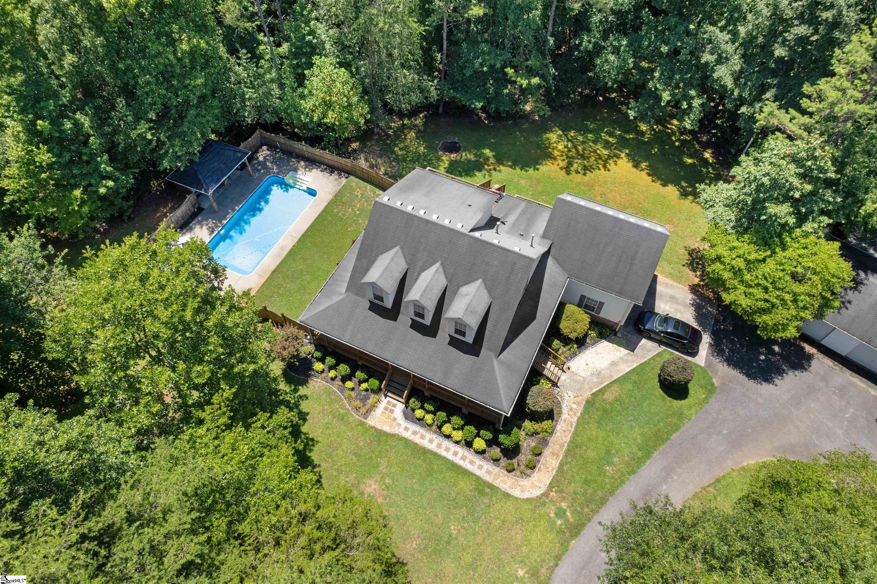 197 Hickory Road Williamston, SC 29697 - Photo 3 of 35 Gallery Image 3