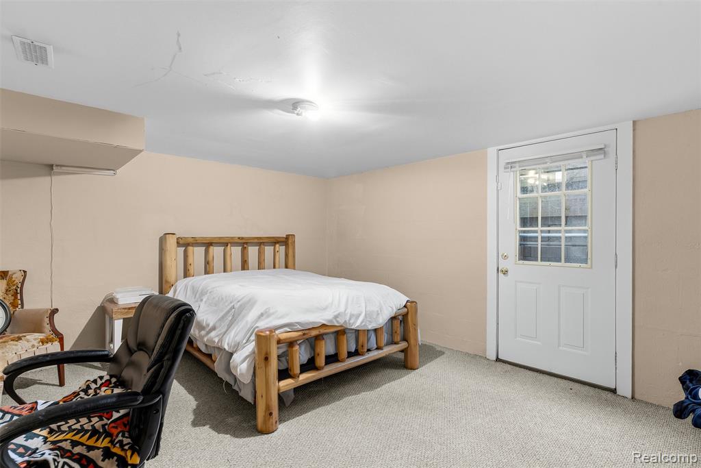 6699 Lansing Road Durand, MI 48429 - Photo 35 of 53