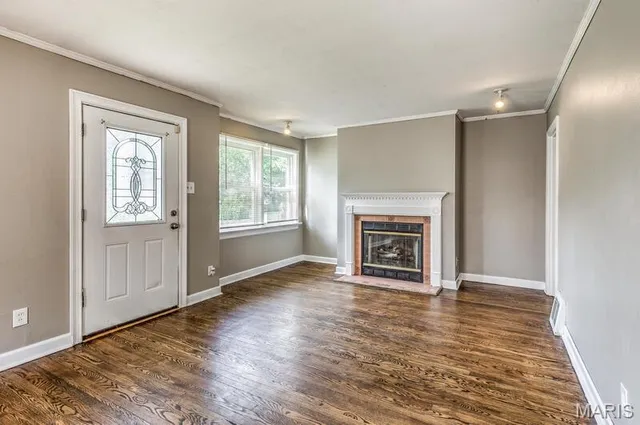 $169,900 | 4 Duchesne Drive, Florissant, MO 63031