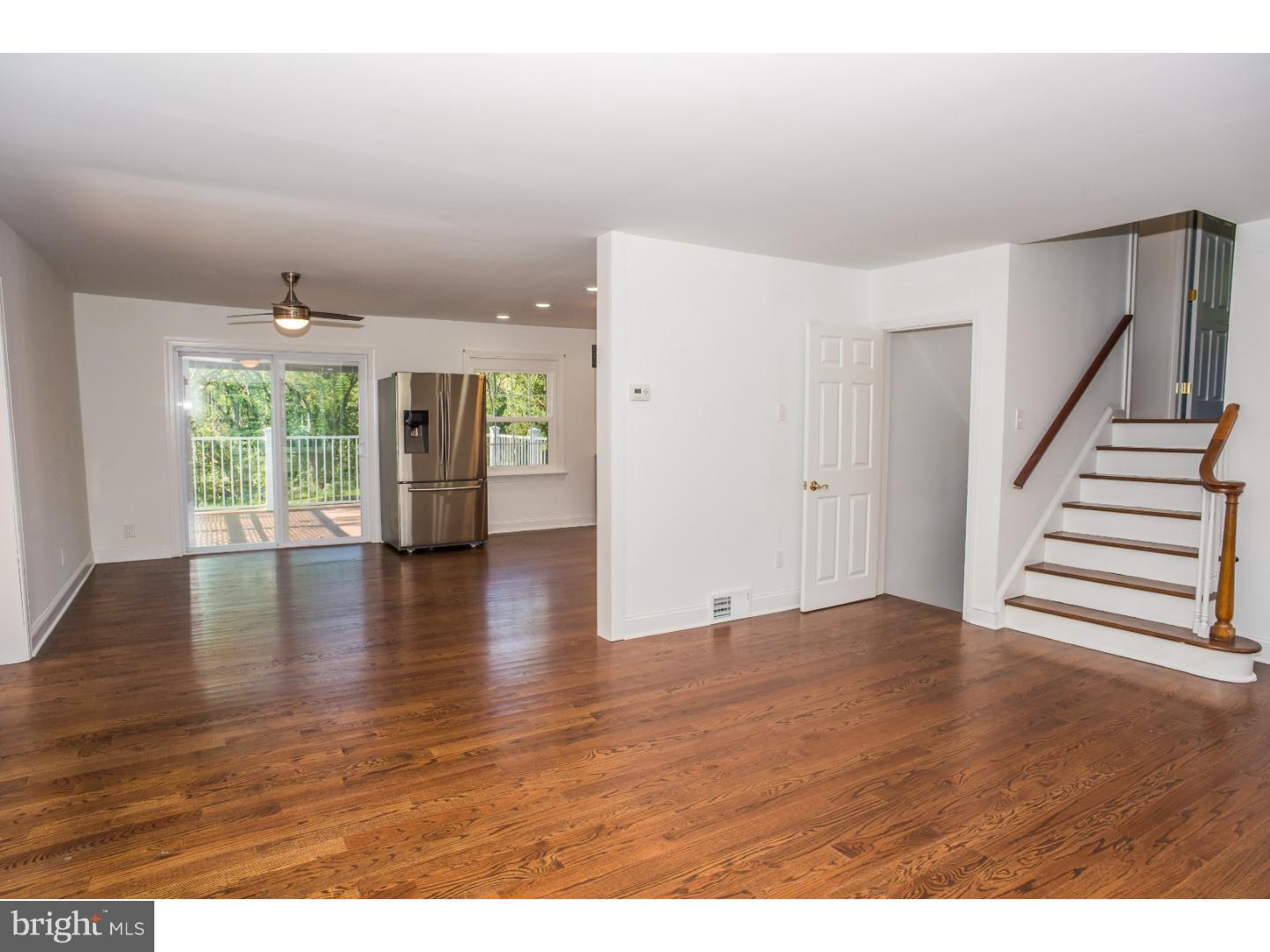 740 Winchester Road Media, PA 19063 - Photo 3 of 25 Living Room