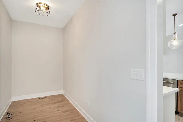 $1,049,000 | 23155 5 Oaks Drive, Frankfort, IL 60423