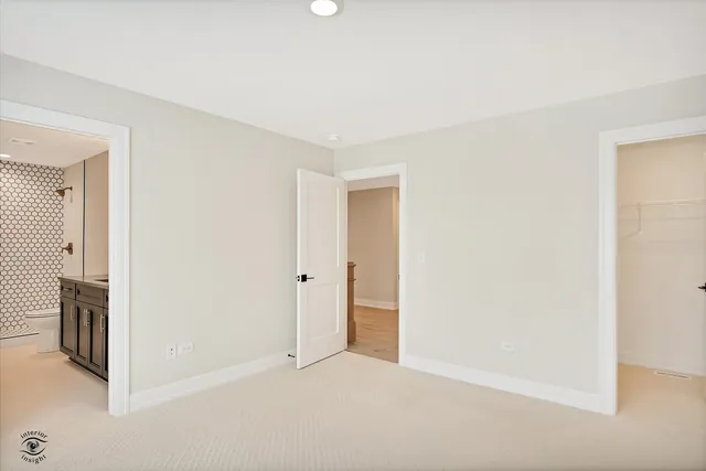 $1,049,000 | 23155 5 Oaks Drive, Frankfort, IL 60423