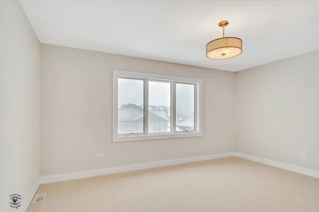 $1,049,000 | 23155 5 Oaks Drive, Frankfort, IL 60423