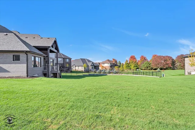 $1,049,000 | 23155 5 Oaks Drive, Frankfort, IL 60423