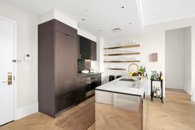 $2,995,000 | 50 Clinton Street, Unit PHA | Lower East Side