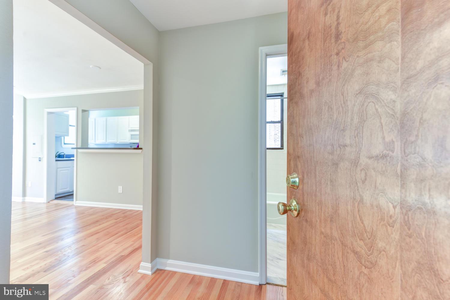 1661 Park Road Northwest, Unit 101 Washington, DC 20010 - Photo 2 of 29 Gallery Image 2