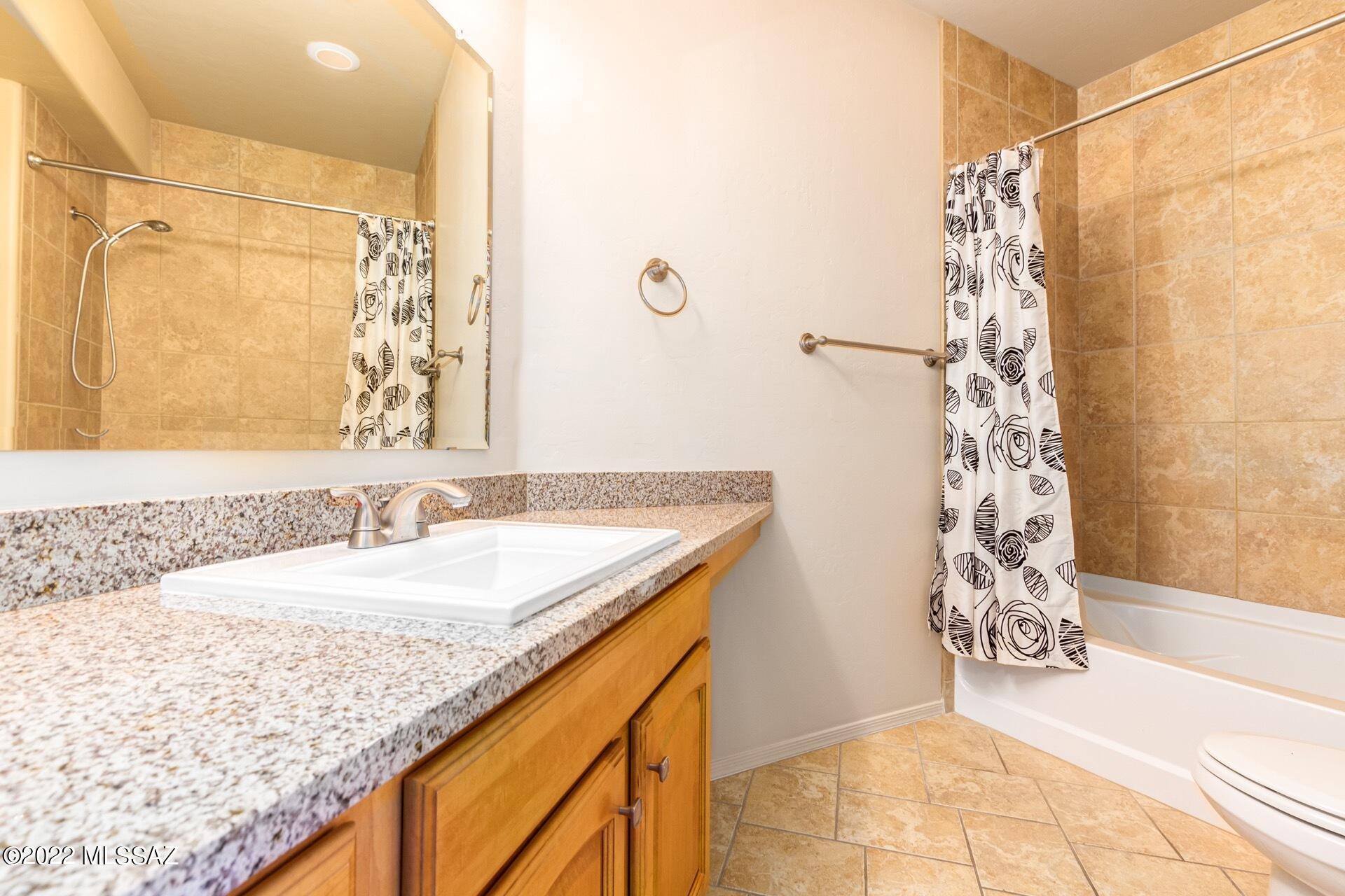 2550 East River Road, Unit 16103 Tucson, AZ 85718 - Photo 15 of 23
