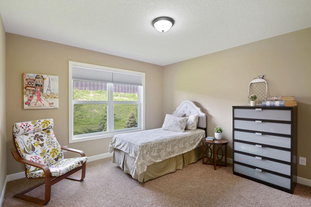 185 Lakeview Road East Chanhassen, MN 55317 - Photo 26 of 32 Gallery Image 26