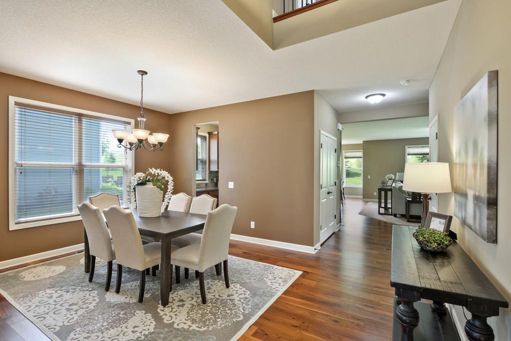 185 Lakeview Road East Chanhassen, MN 55317 - Photo 6 of 32 Gallery Image 6