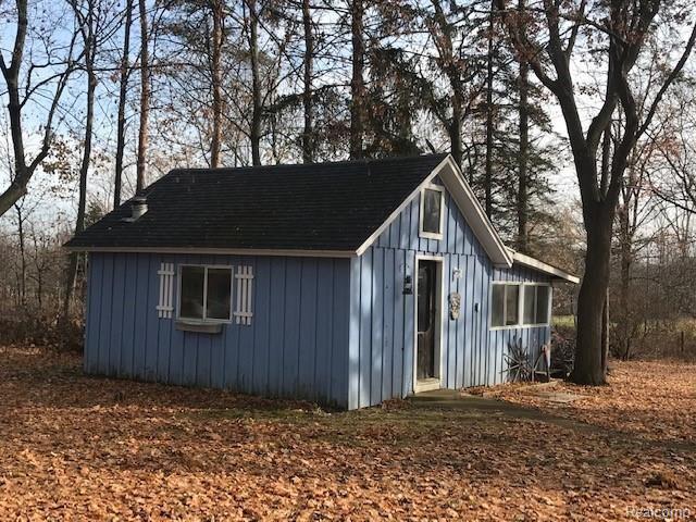3281 Reid Road Swartz Creek, MI 48473 - Photo 5 of 30 IMG_2998.jpg