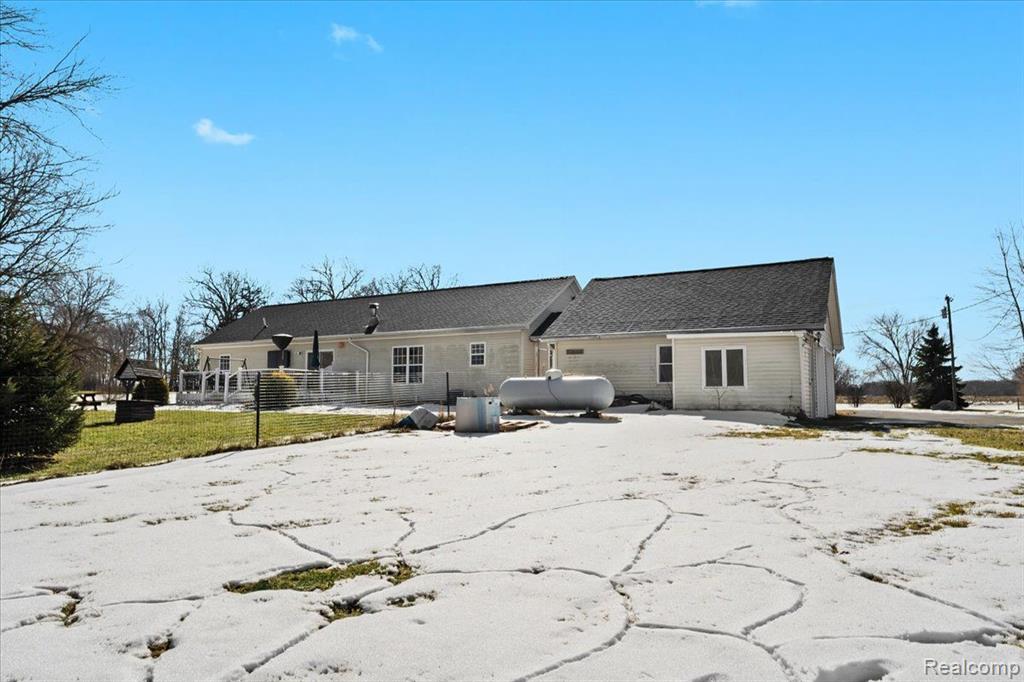 10772 Odell Road Fowlerville, MI 48836 - Photo 29 of 40