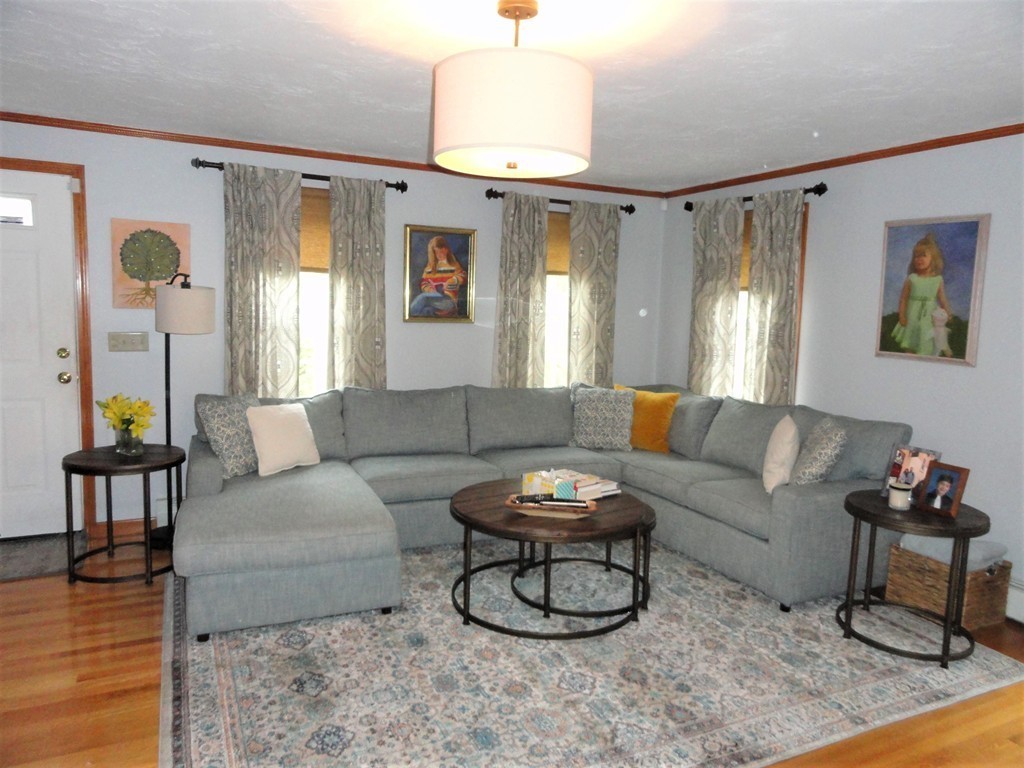 16 10 Rod Road Rutland, MA 01543 - Photo 3 of 30