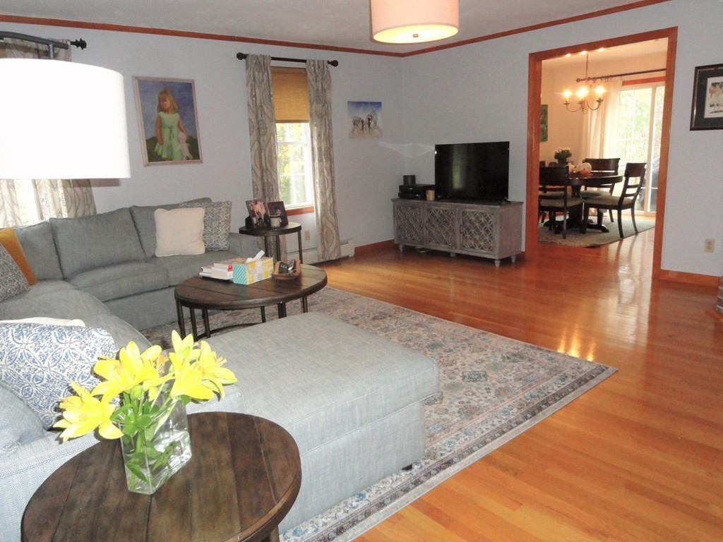 16 10 Rod Road Rutland, MA 01543 - Photo 4 of 30