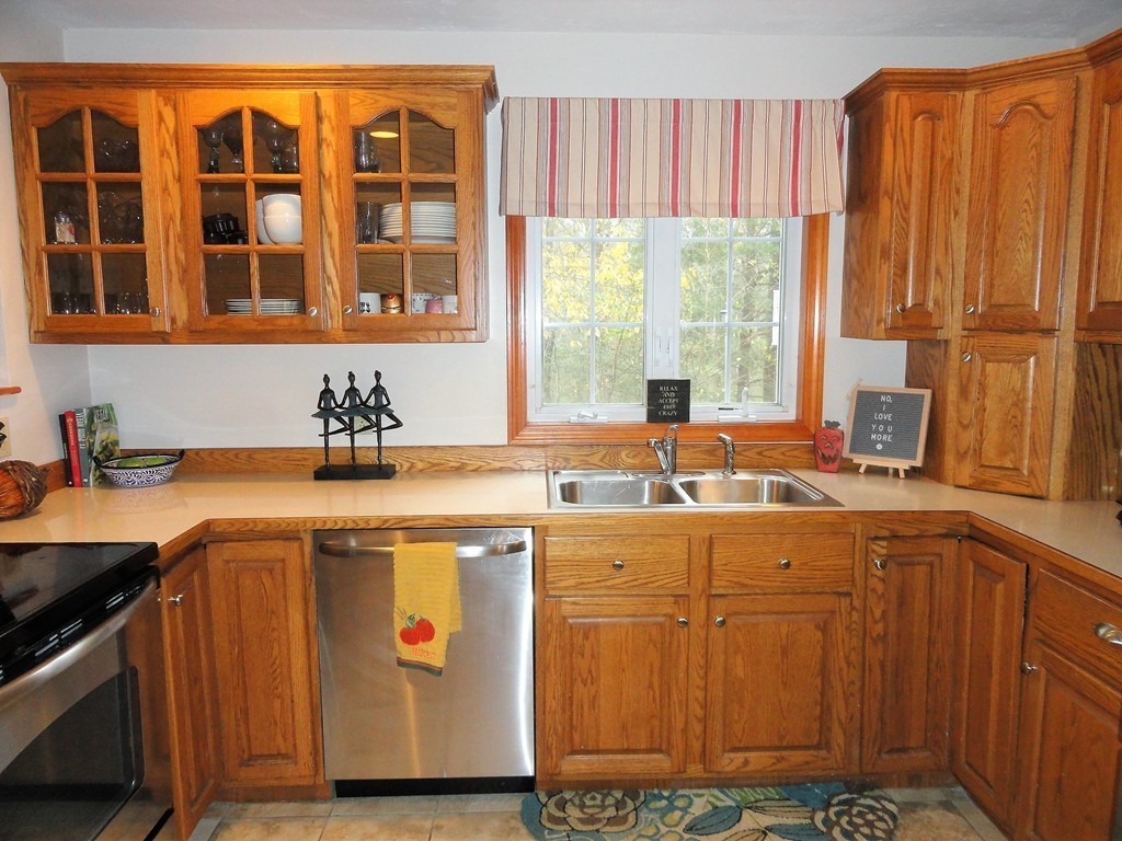 16 10 Rod Road Rutland, MA 01543 - Photo 8 of 30