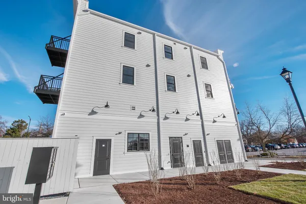a view of a white building