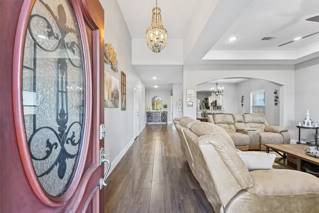 $460,000 | 19545 Crosby Eastgate Road, Crosby, TX 77532