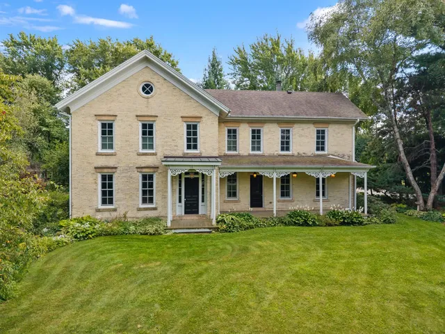 $999,000 | 8561 Airport, Middleton, WI 53562