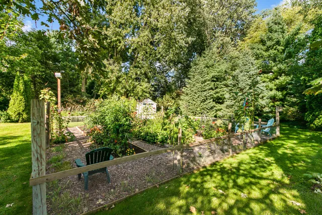 $999,000 | 8561 Airport, Middleton, WI 53562