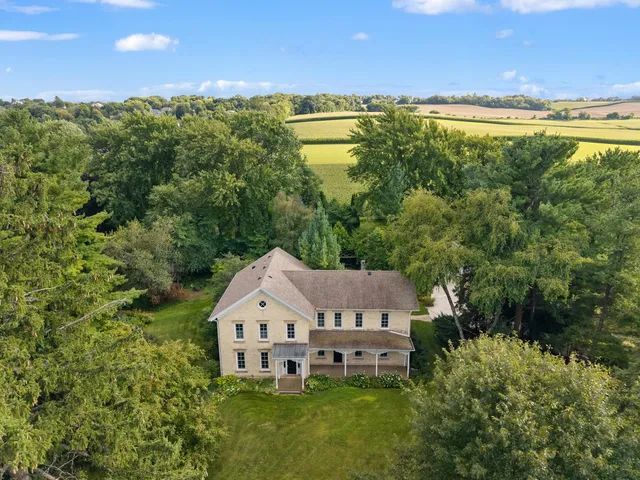 $999,000 | 8561 Airport, Middleton, WI 53562