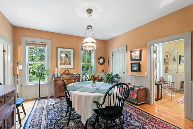 $999,000 | 8561 Airport, Middleton, WI 53562