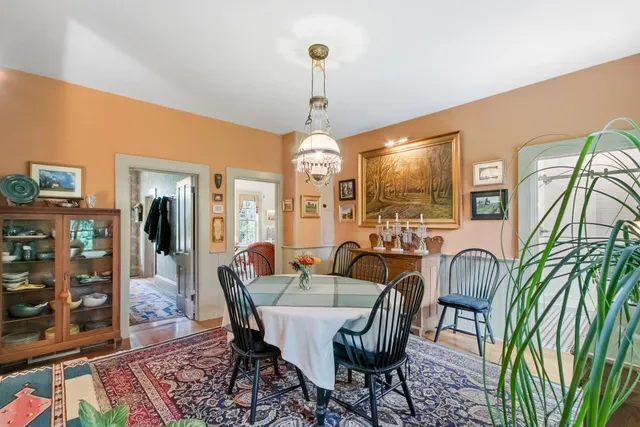 $999,000 | 8561 Airport, Middleton, WI 53562