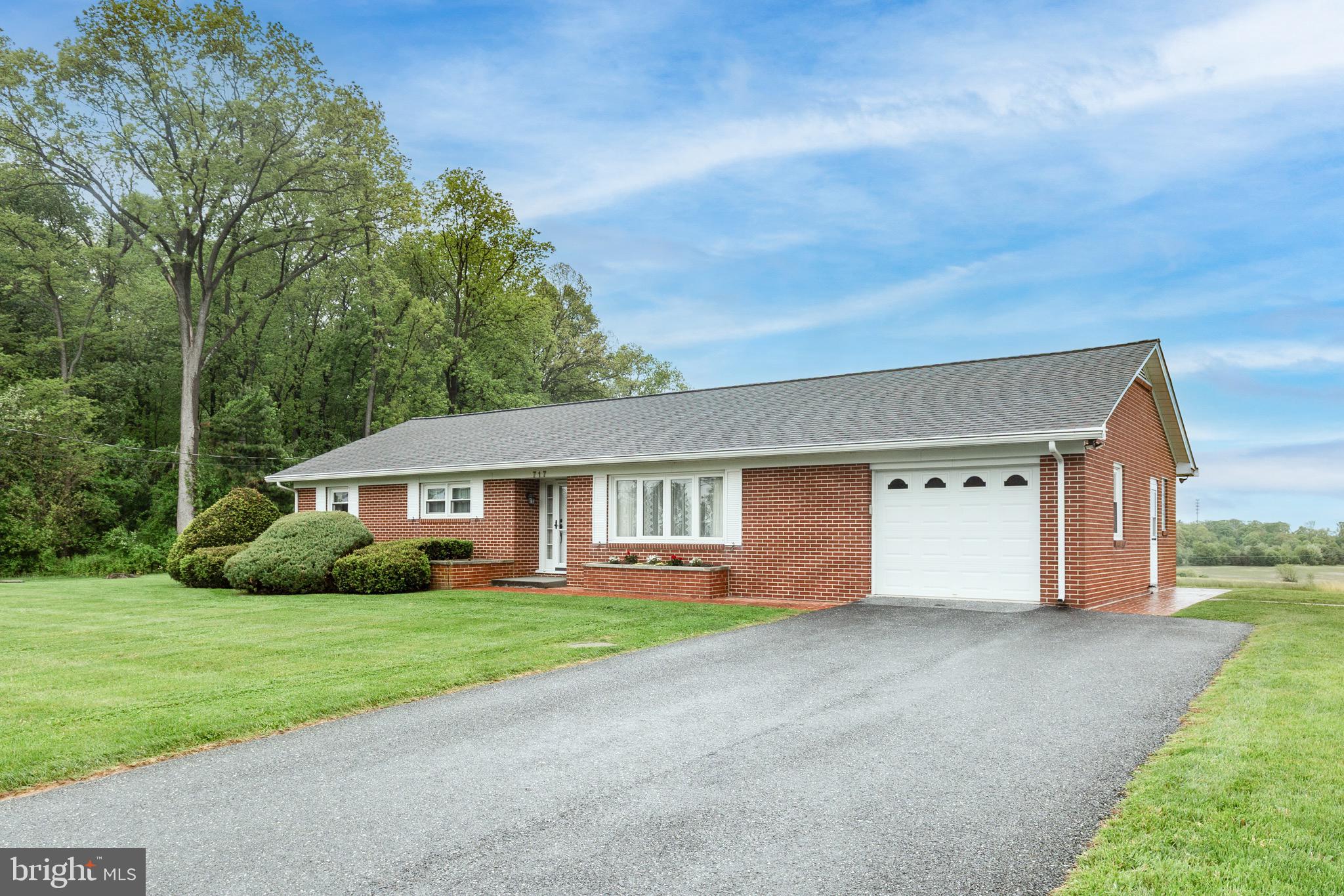 717 North Houcksville Road Hampstead, MD 21074 - Photo 2 of 62