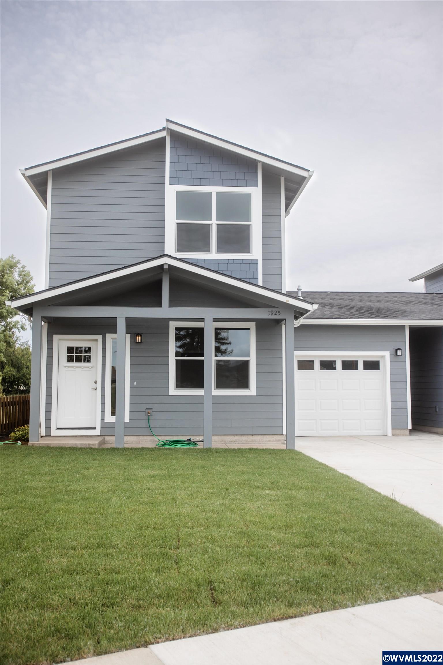 1925 Stoltz Hill Road Lebanon, OR 97355 - Photo 1 of 17 Gallery Image 1