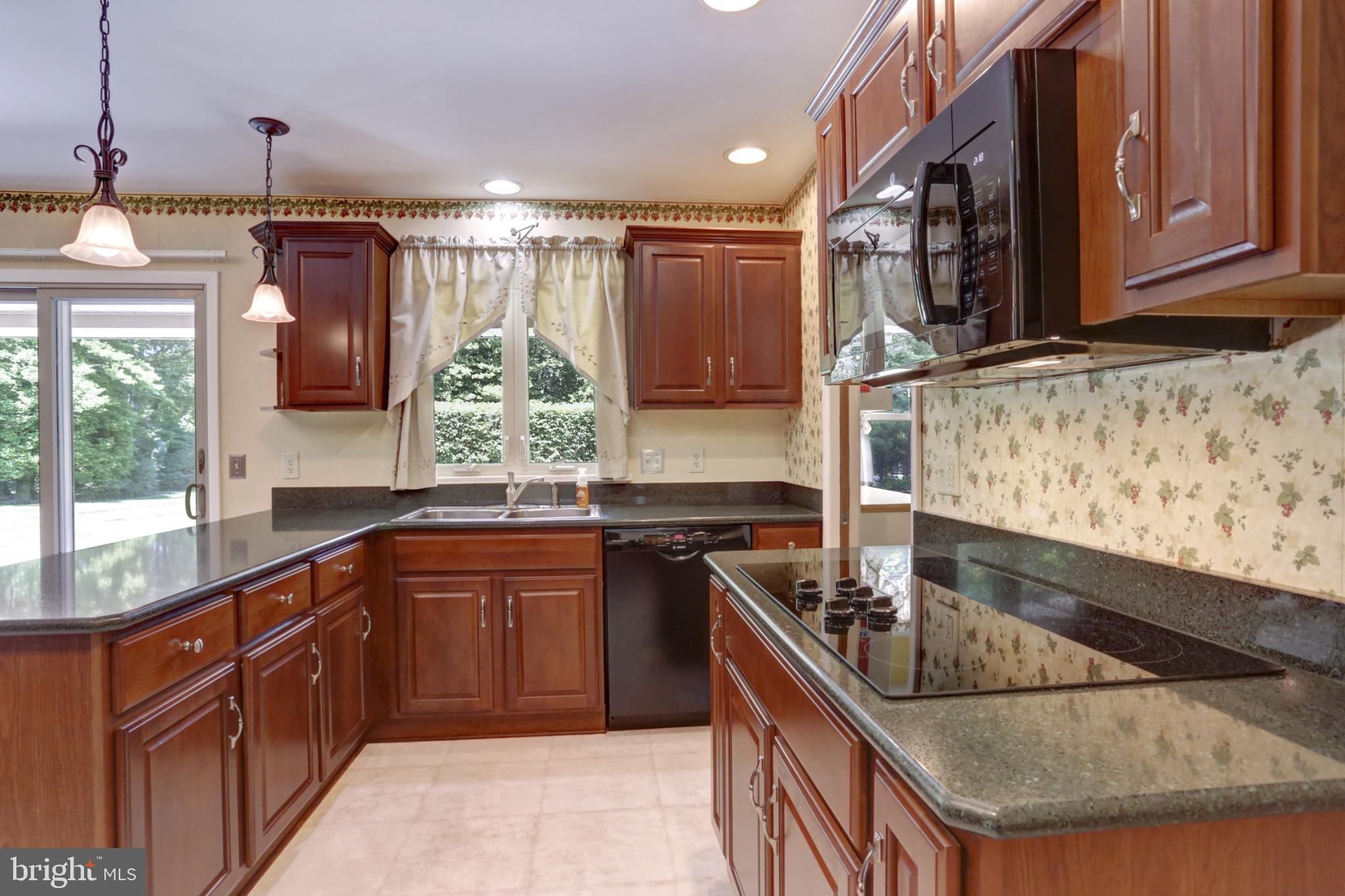 4322 Crestview Road Harrisburg, PA 17112 - Photo 15 of 36 Gallery Image 15