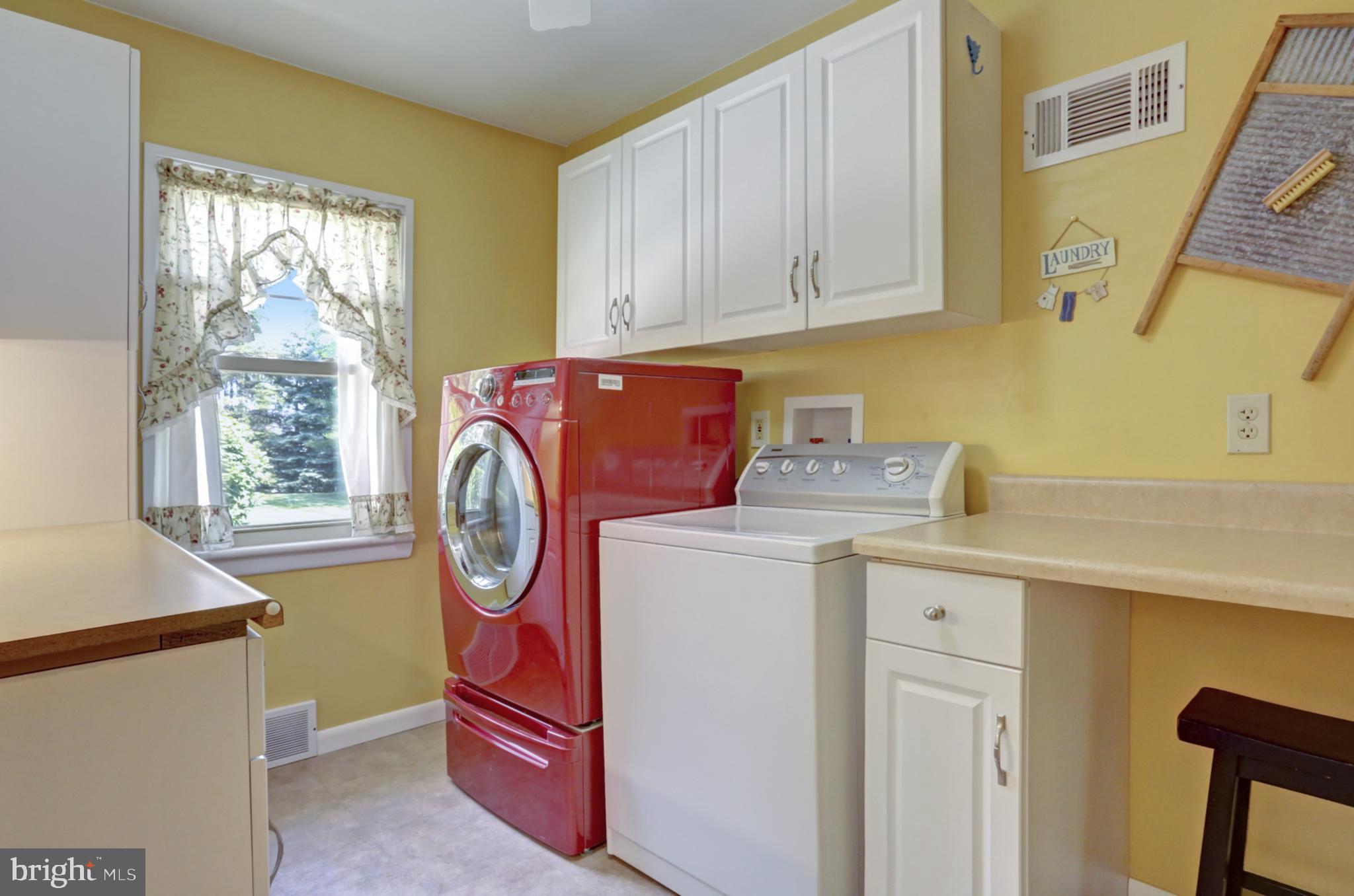 4322 Crestview Road Harrisburg, PA 17112 - Photo 17 of 36 Gallery Image 17
