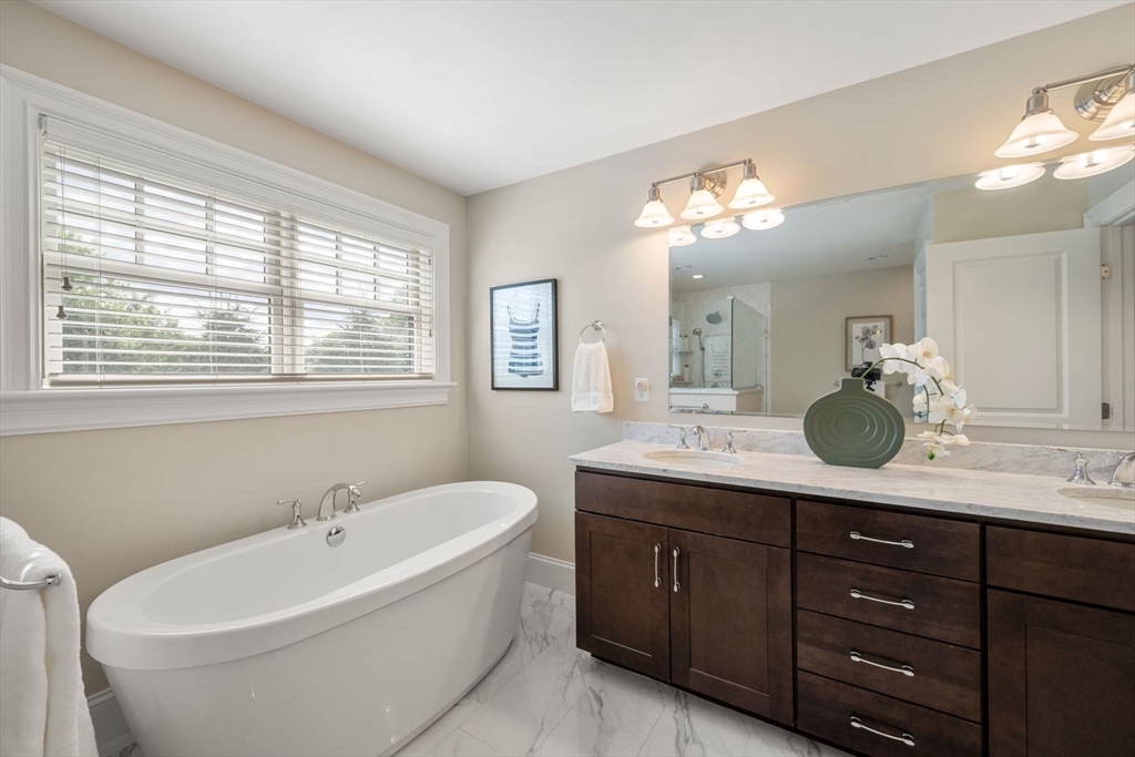 11 Lillian Way, Unit 11 Wayland, MA 01778 - Photo 19 of 32