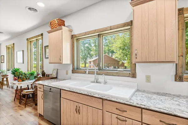 $357,750 | 1190 North 1400 East Road, Bement, IL 61813