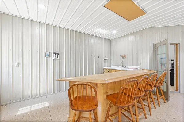 $357,750 | 1190 North 1400 East Road, Bement, IL 61813