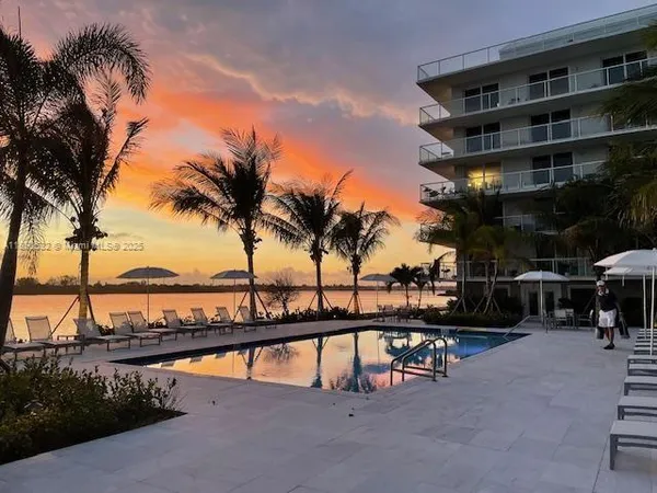 $2,600 | 2560 South Ocean Boulevard, Unit 312, Palm Beach, FL 33480