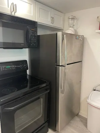 $2,600 | 2560 South Ocean Boulevard, Unit 312, Palm Beach, FL 33480