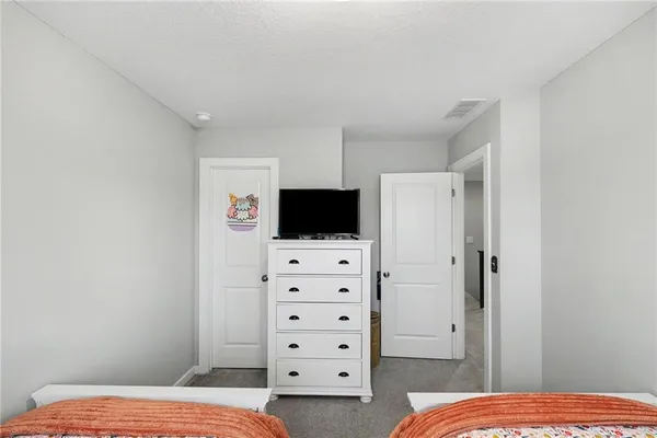 $259,900 | 316 North 5th Terrace, Louisburg, KS 66053