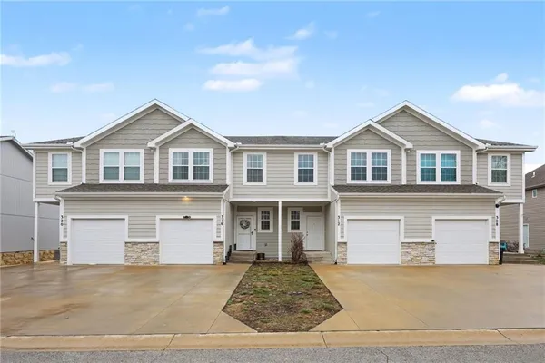 $259,900 | 316 North 5th Terrace, Louisburg, KS 66053
