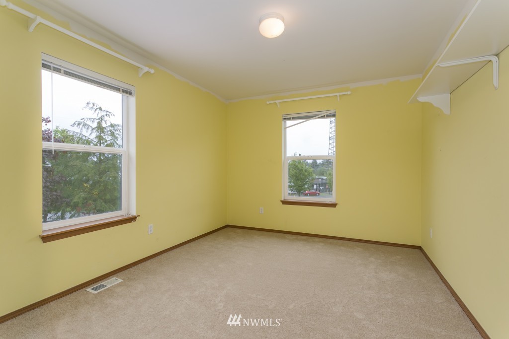 3914 155th Place Southeast Bothell, WA 98012 - Photo 17 of 25 Gallery Image 17