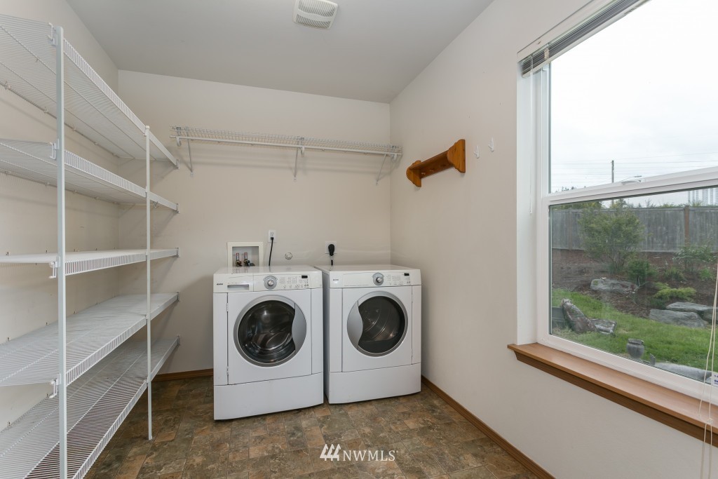 3914 155th Place Southeast Bothell, WA 98012 - Photo 20 of 25 Gallery Image 20